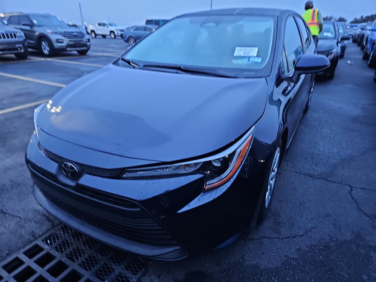2023 Toyota Corolla LE Sedan