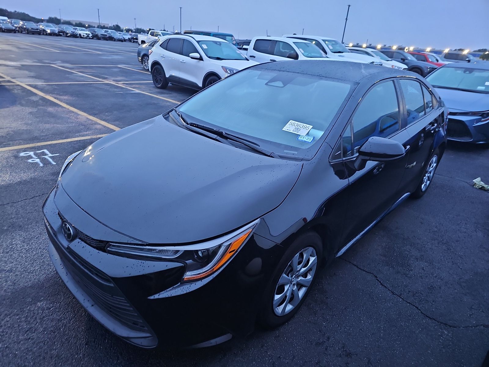 2023 Toyota Corolla LE Sedan