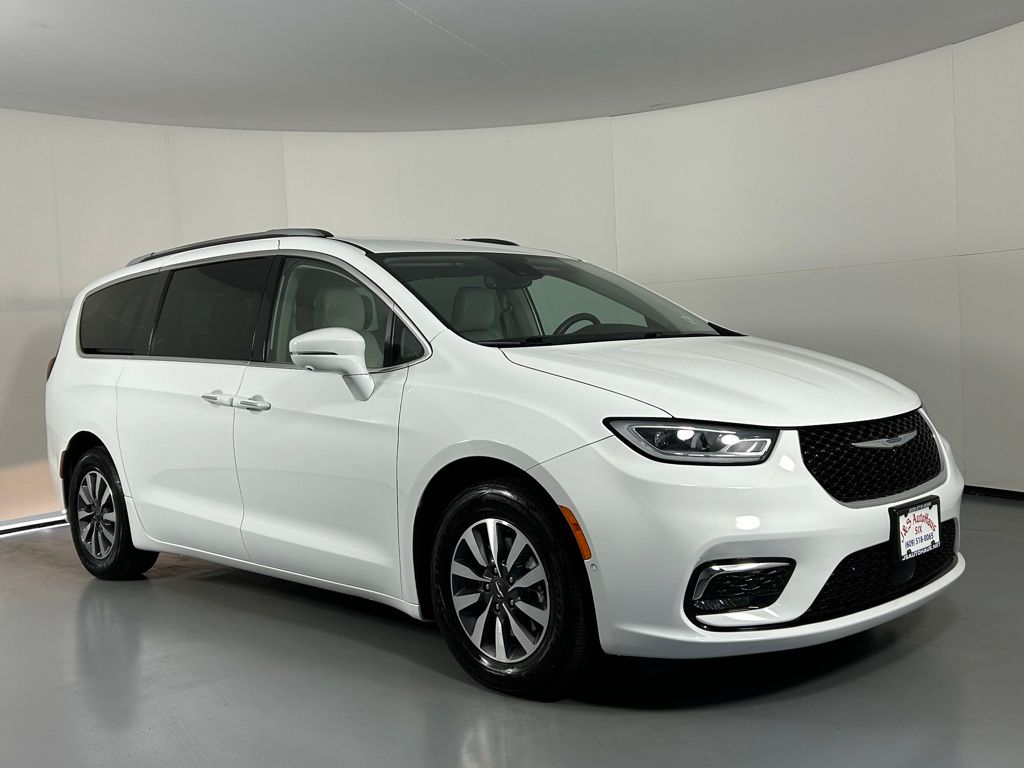 2021 Chrysler Pacifica Hybrid Touring L 121.6