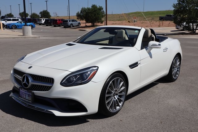 2019 Mercedes-Benz SLC 300