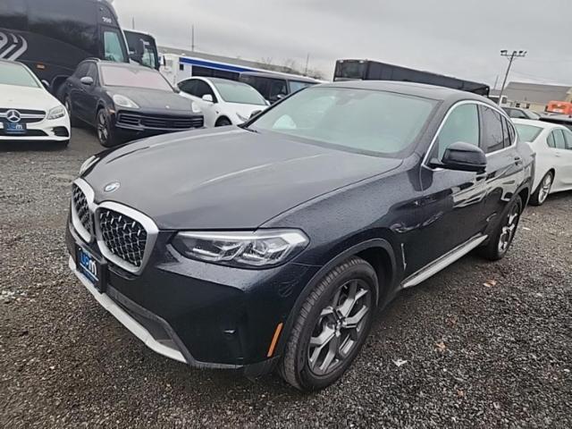 2024 BMW X4 Sports Activity Coupe xDrive30i