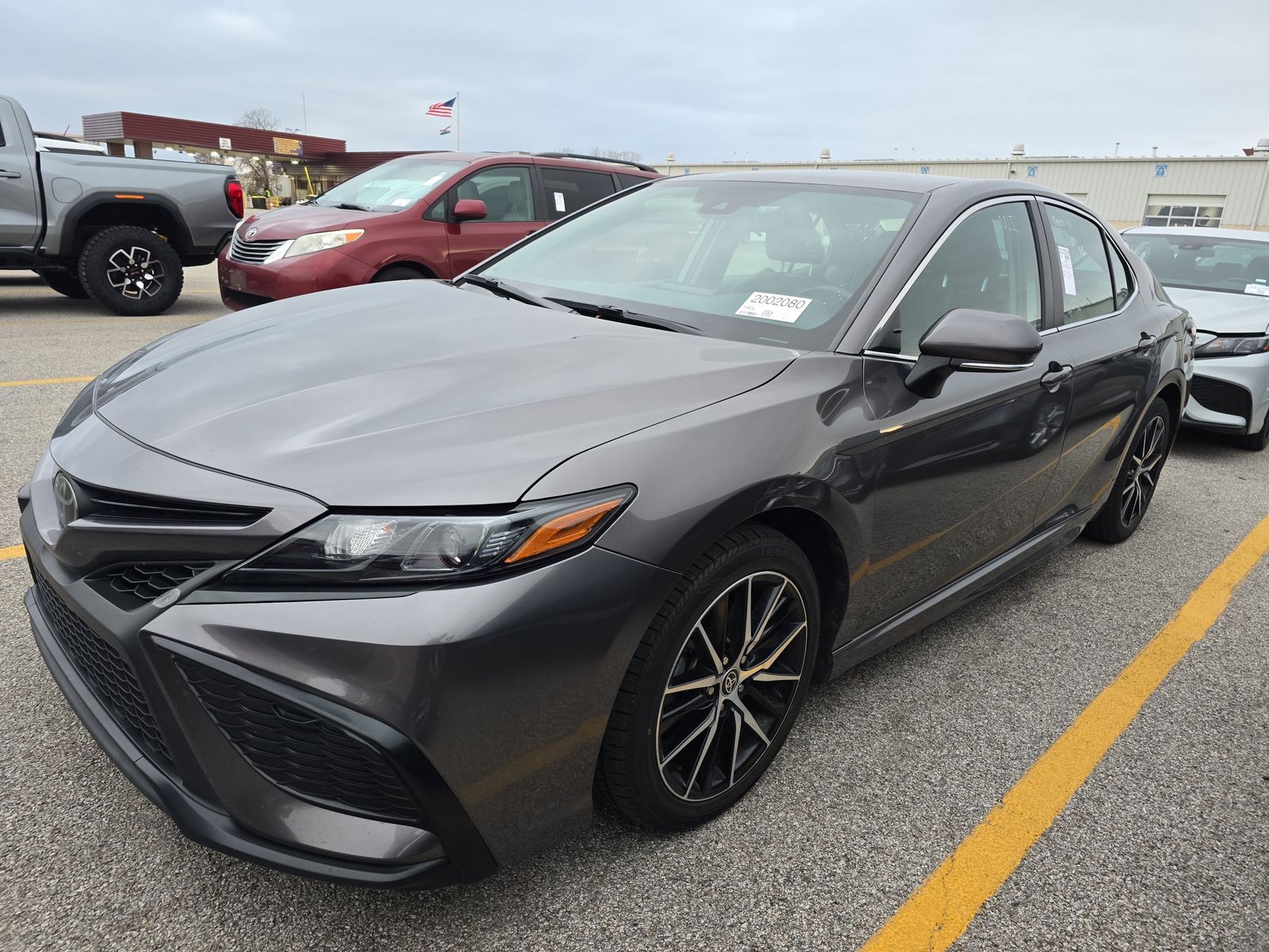 2022 Toyota Camry SE