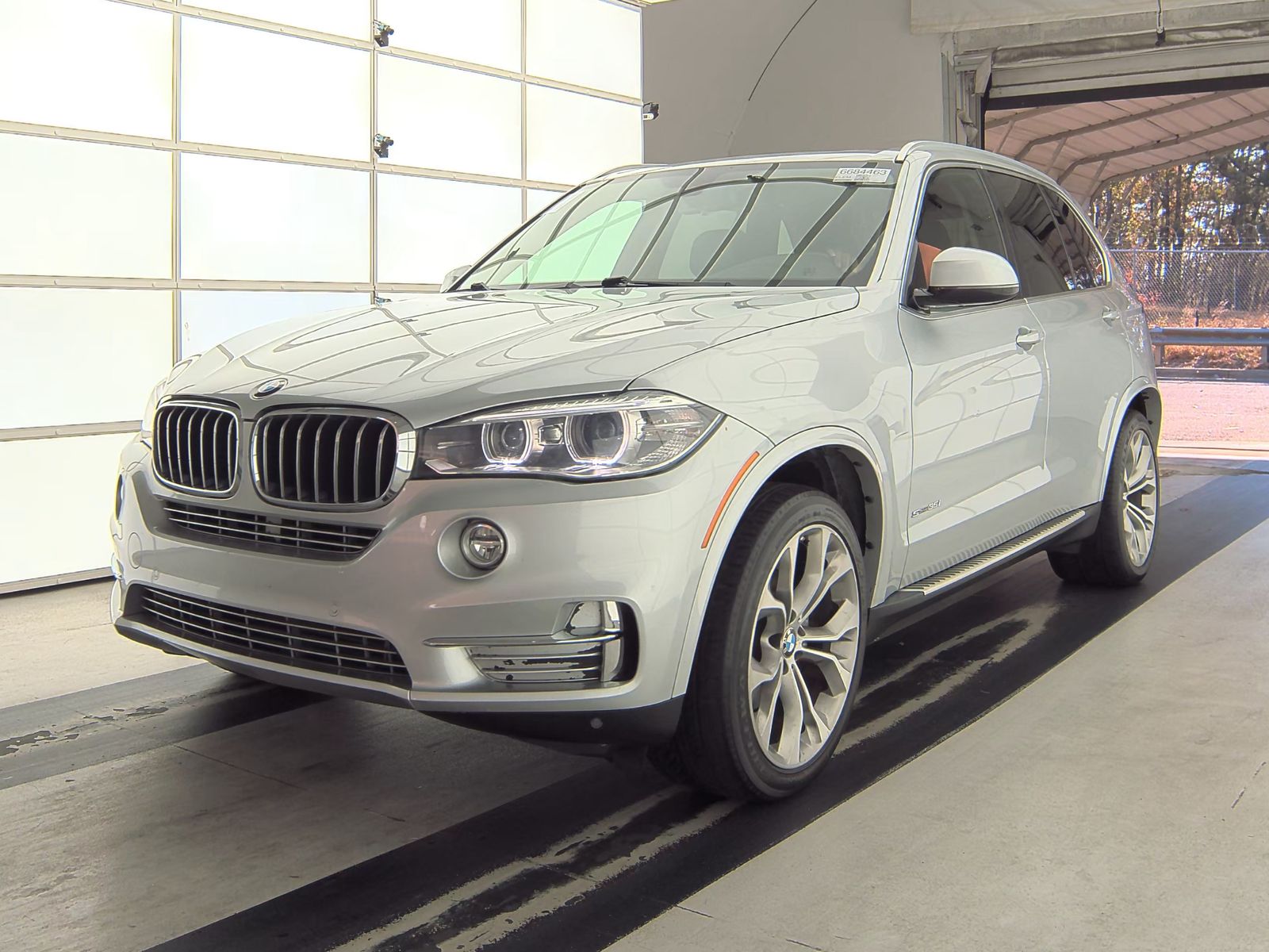 2015 BMW X5 Sports Activity Vehicle sDrive35i LUXURY LINE