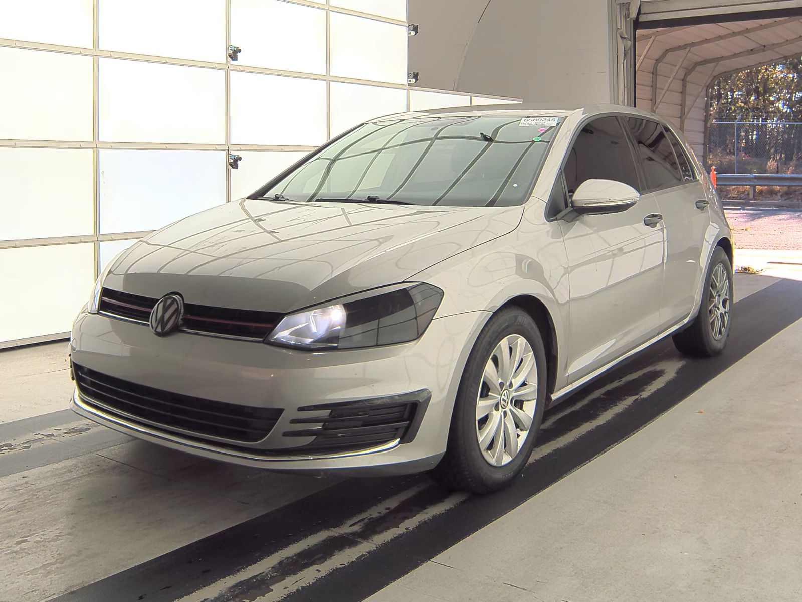 2016 Volkswagen Golf 1.8T SE Hatchback
