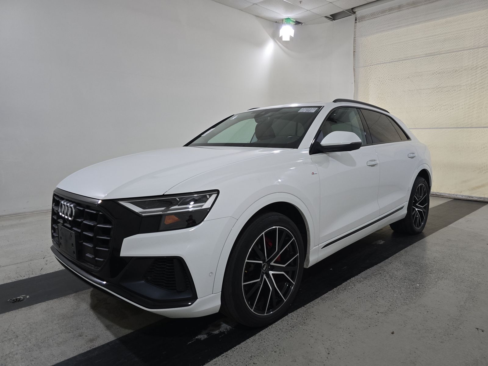 2021 Audi Q8 Premium Plus