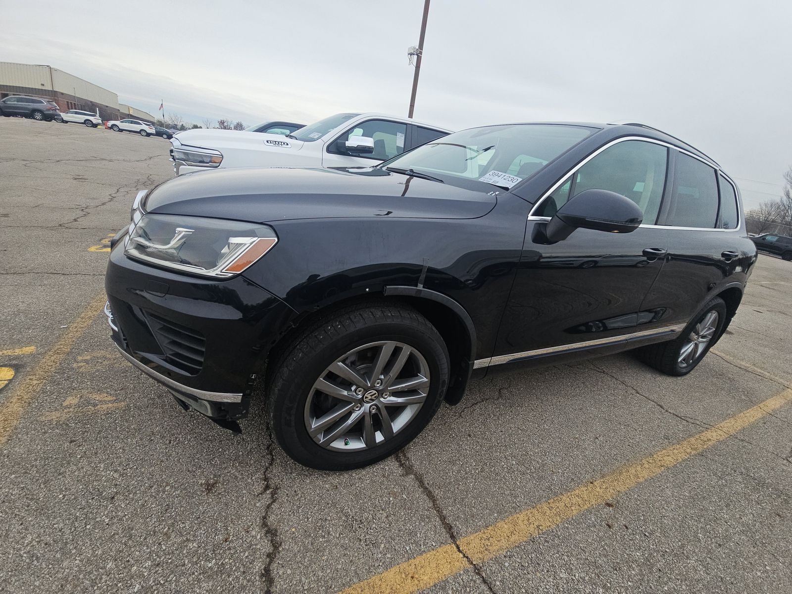 2016 Volkswagen Touareg V6 Lux