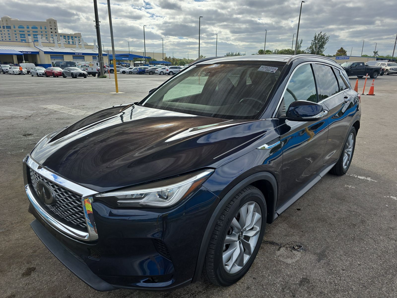 2021 INFINITI QX50 LUXE