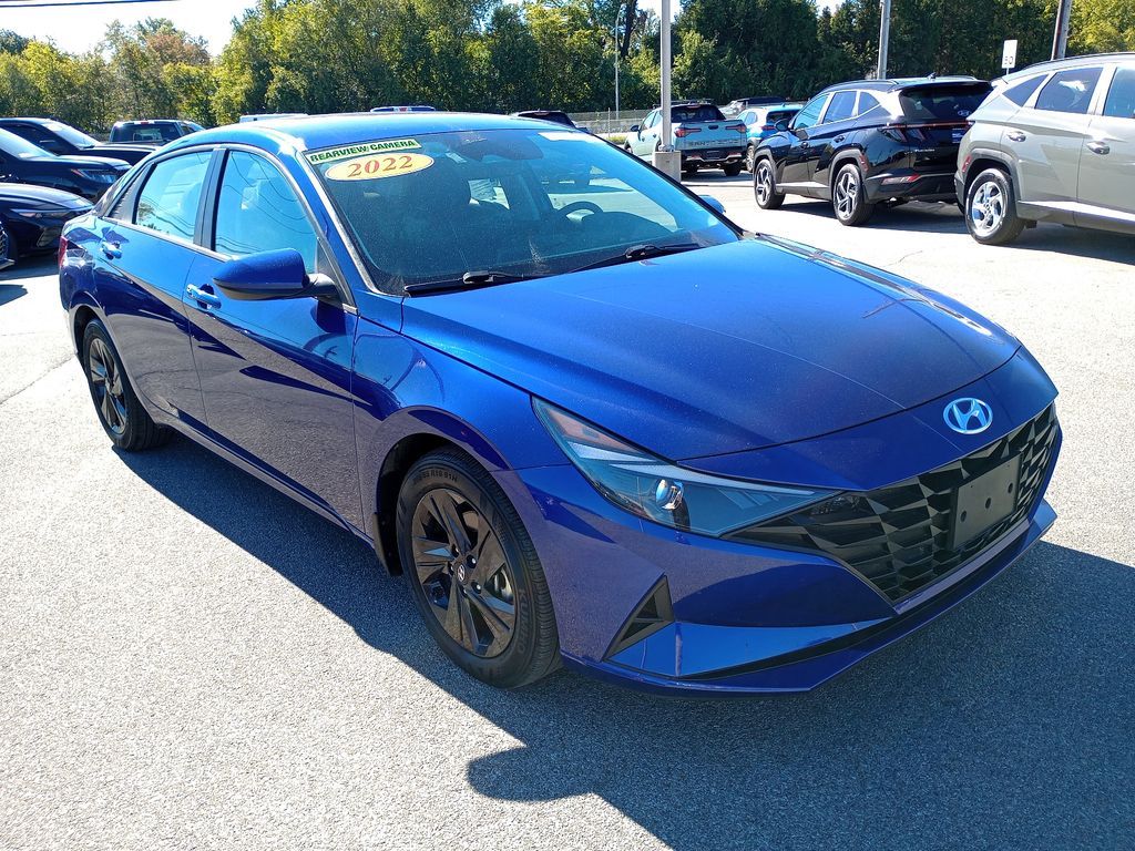 2022 Hyundai Elantra SEL