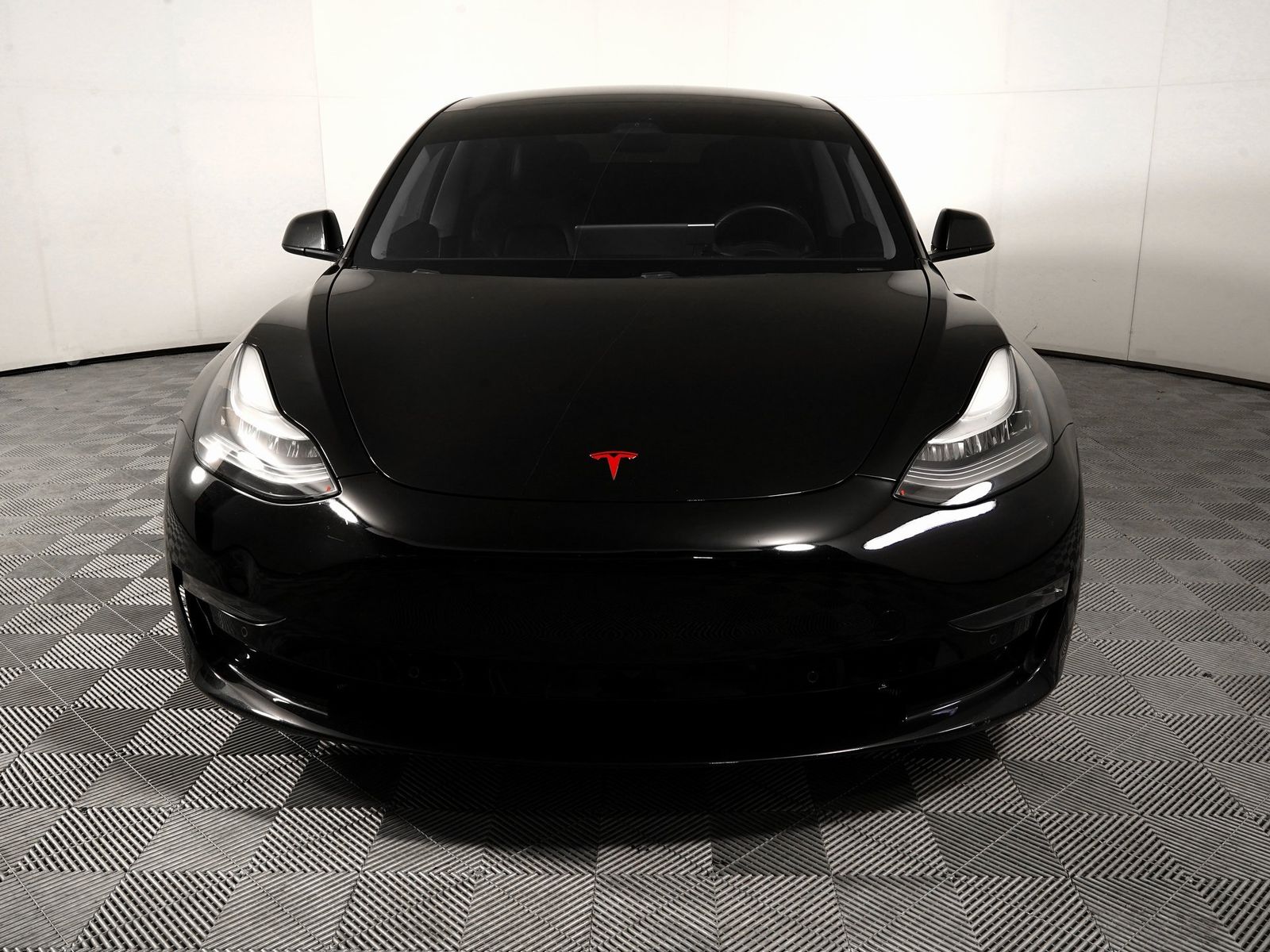 2019 Tesla Model 3 Performance