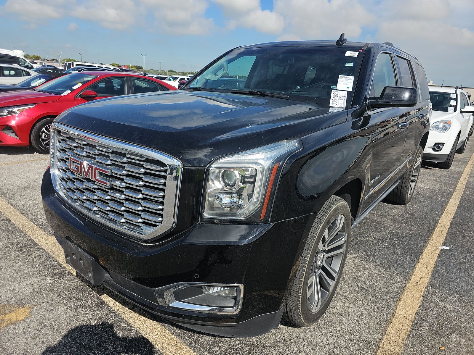 2019 GMC Yukon Denali 5SA