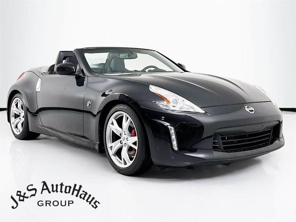 2014 Nissan 370Z Touring Convertible