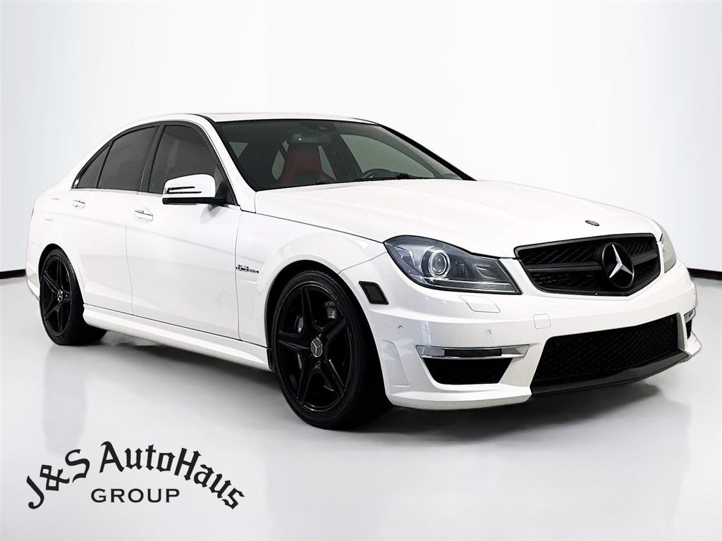 2014 Mercedes-Benz AMG C 63 Sedan