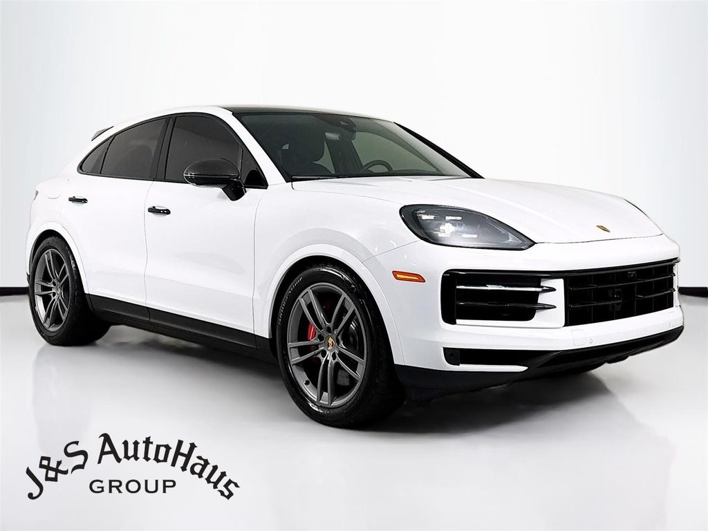 2024 Porsche Cayenne Coupe S