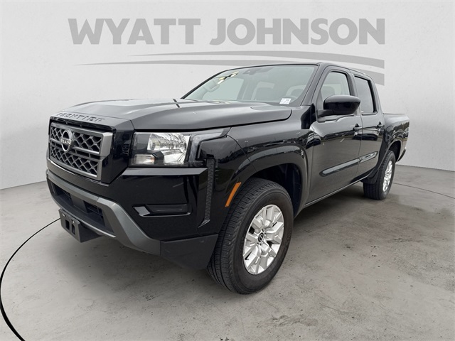 2022 Nissan Frontier SV Crew Cab Short Bed