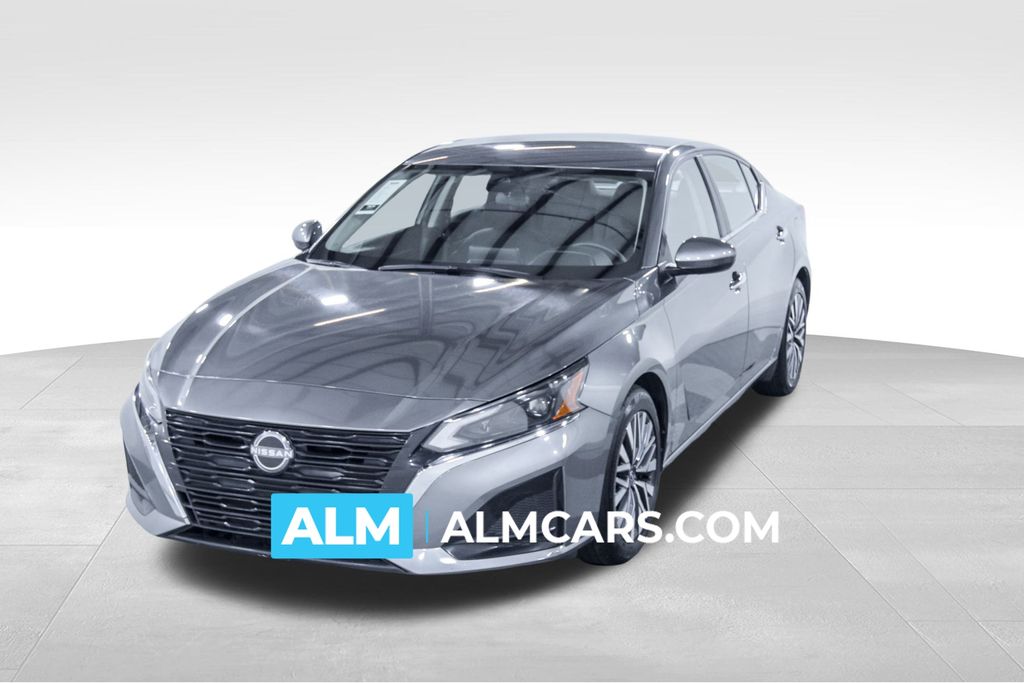 2023 Nissan Altima SV