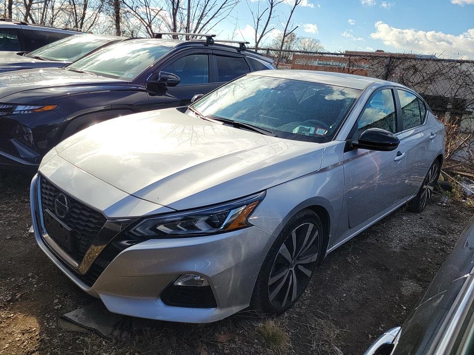2021 Nissan Altima SR