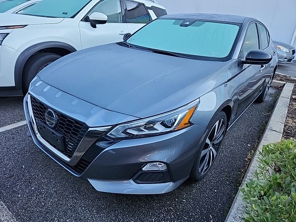 2022 Nissan Altima SR