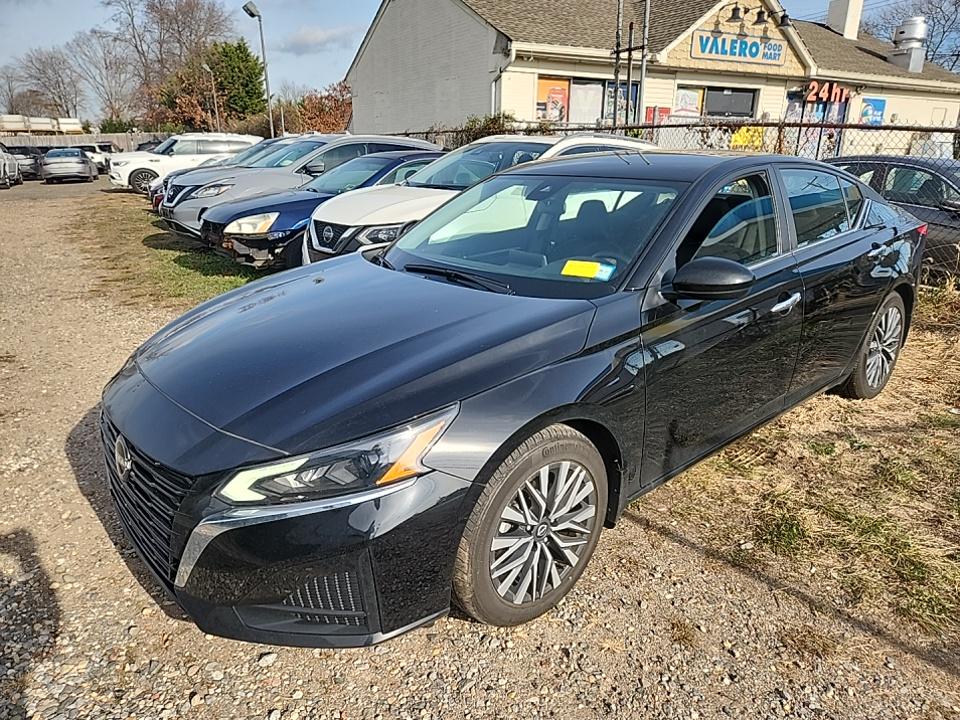 2023 Nissan Altima SV