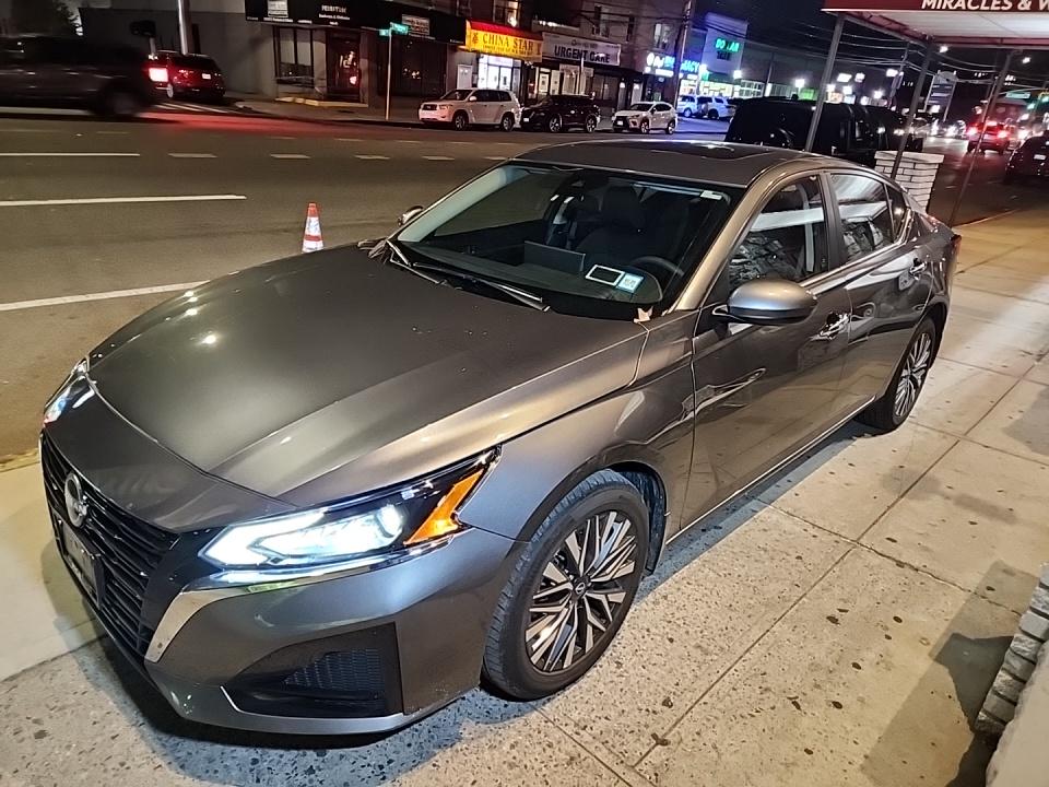2023 Nissan Altima SV