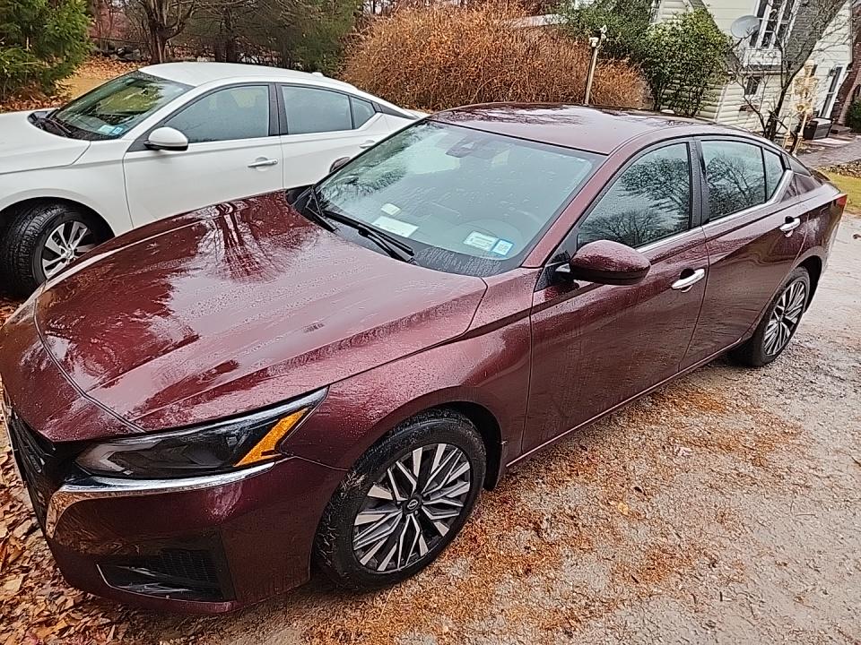 2023 Nissan Altima SV