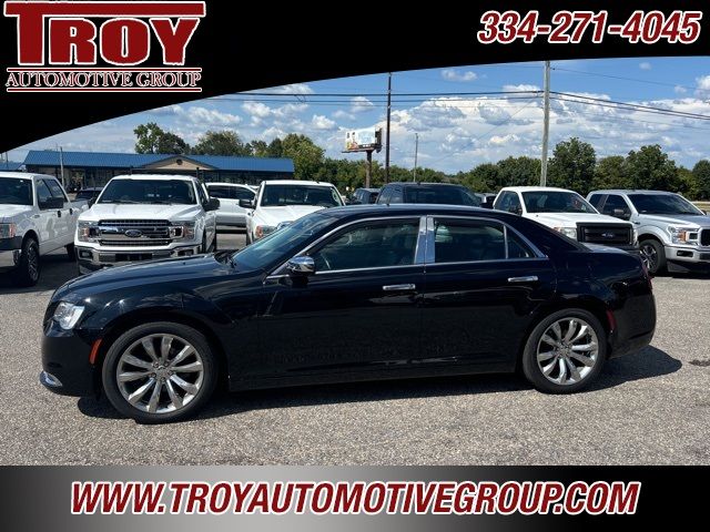 2020 Chrysler 300 Touring L