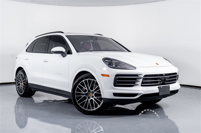 2023 Porsche Cayenne S Platinum Edition