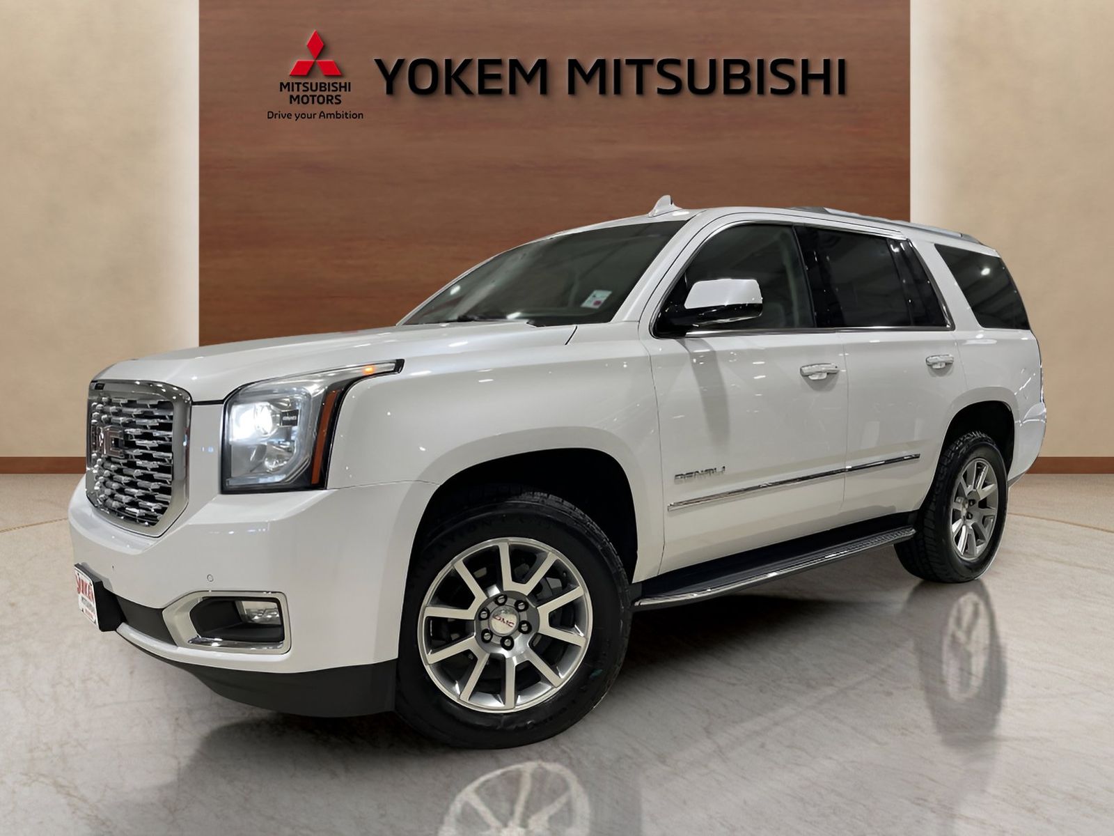 2019 GMC Yukon Denali 5SA