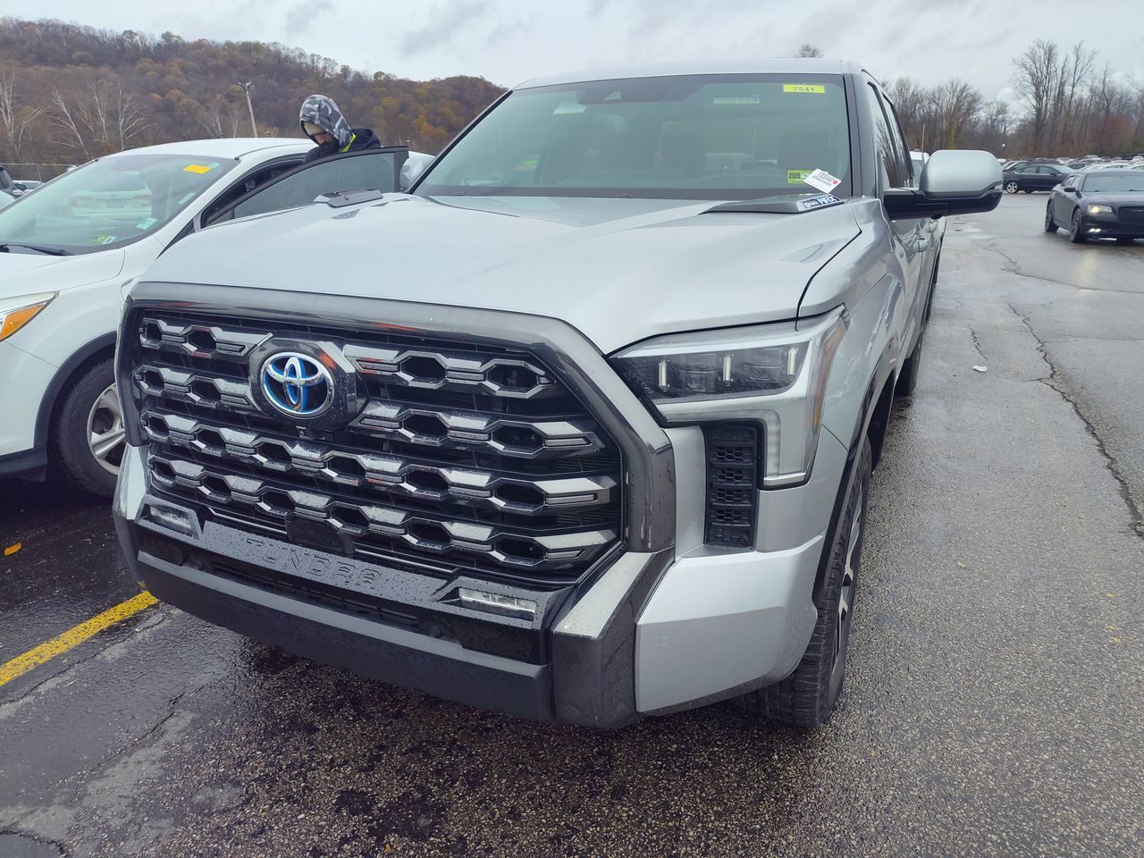 2023 Toyota Tundra Hybrid Platinum Crew Cab Extra Short Bed