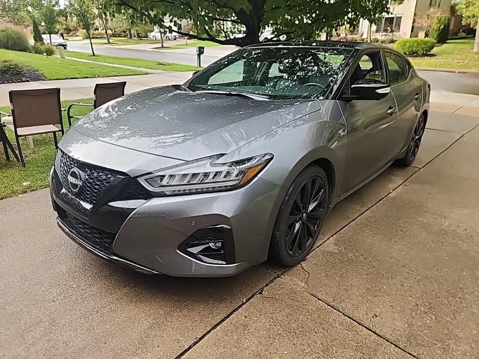 2023 Nissan Maxima SR
