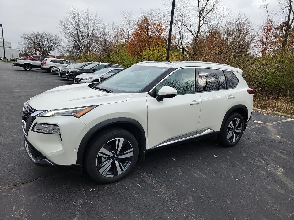2023 Nissan Rogue SL