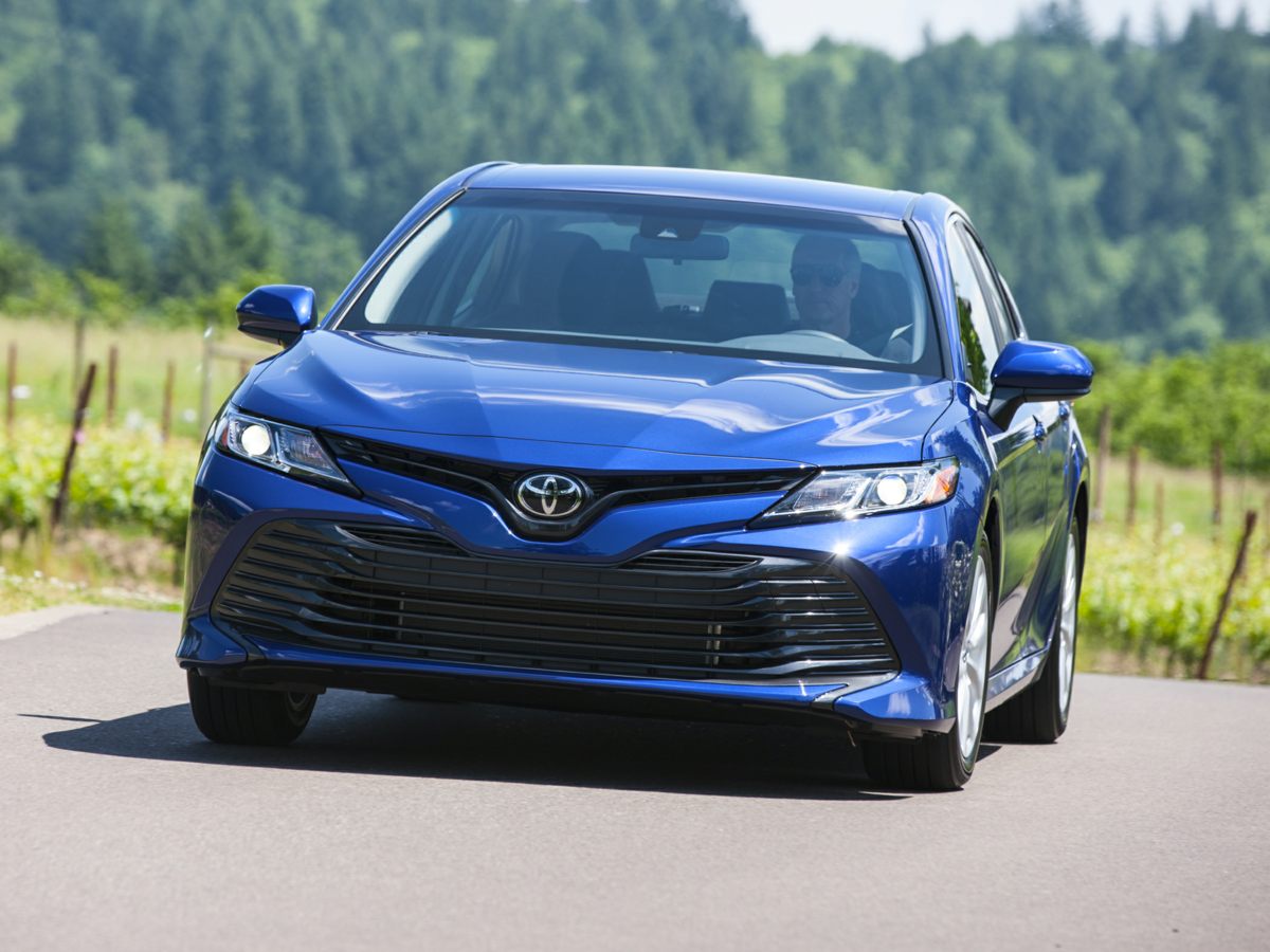 2019 Toyota Camry SE