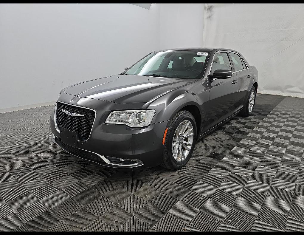 2021 Chrysler 300 Touring L