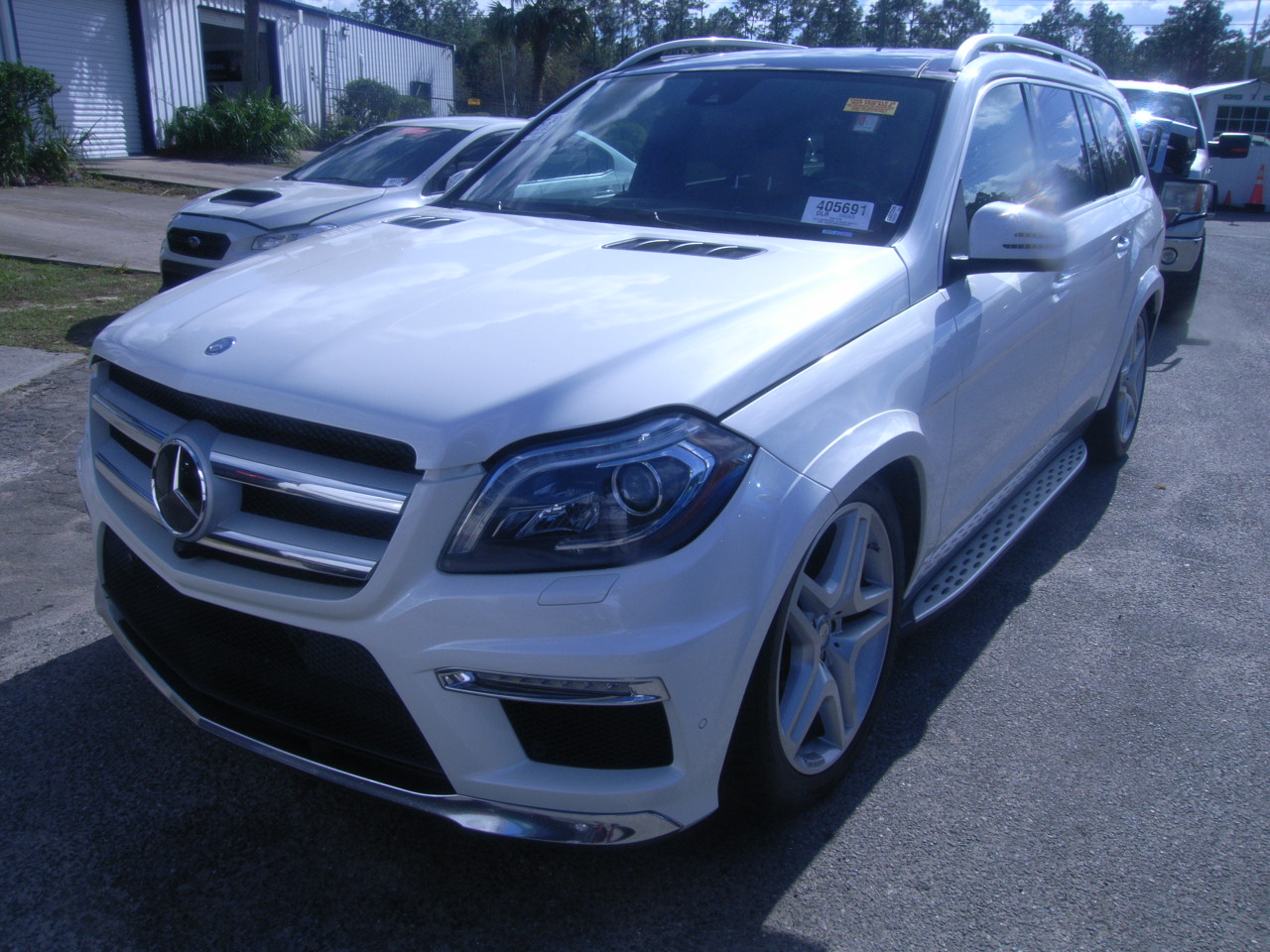 2015 Mercedes-Benz GL 550 4MATIC