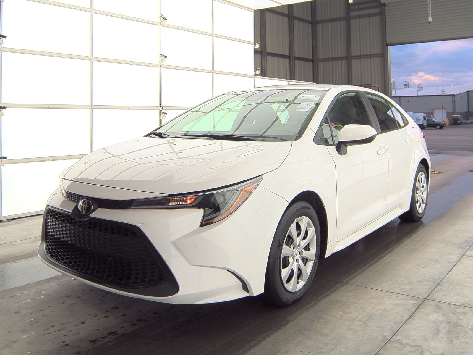 2022 Toyota Corolla LE Sedan