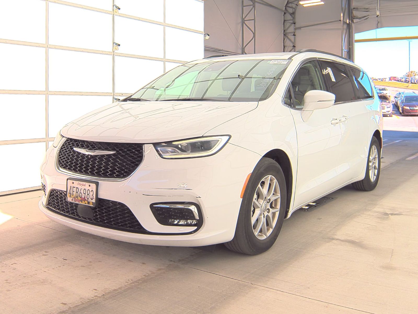 2022 Chrysler Pacifica Touring L 121.6