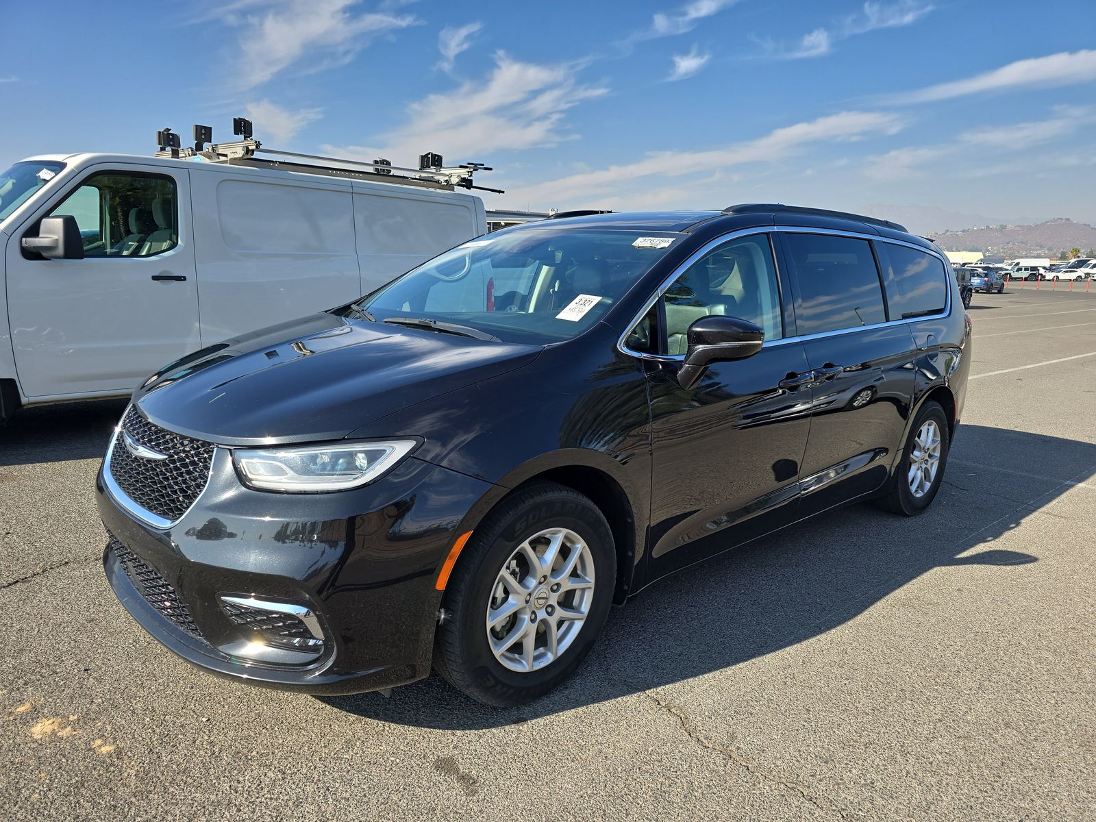 2022 Chrysler Pacifica Touring L 121.6
