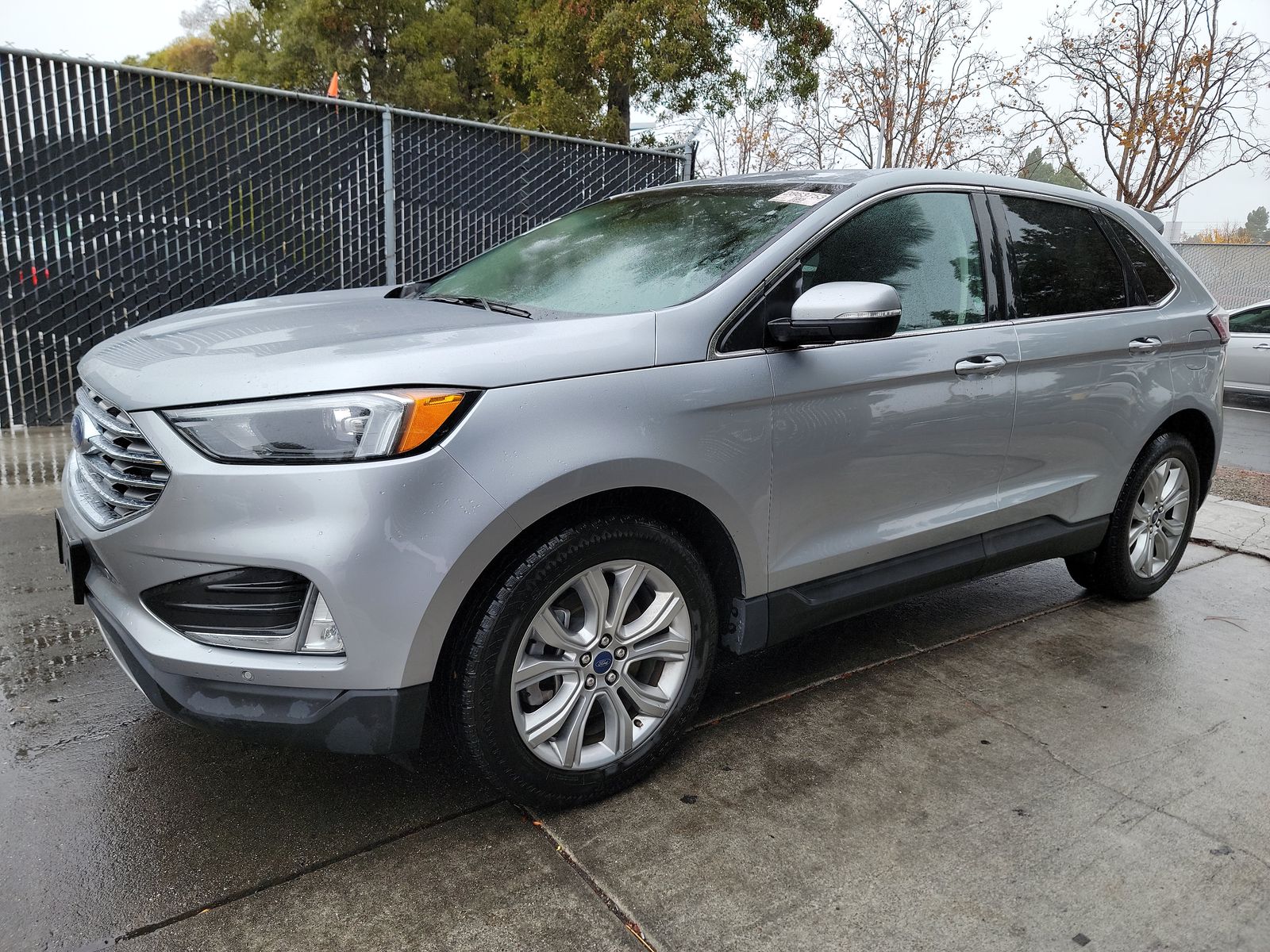 2022 Ford Edge Titanium
