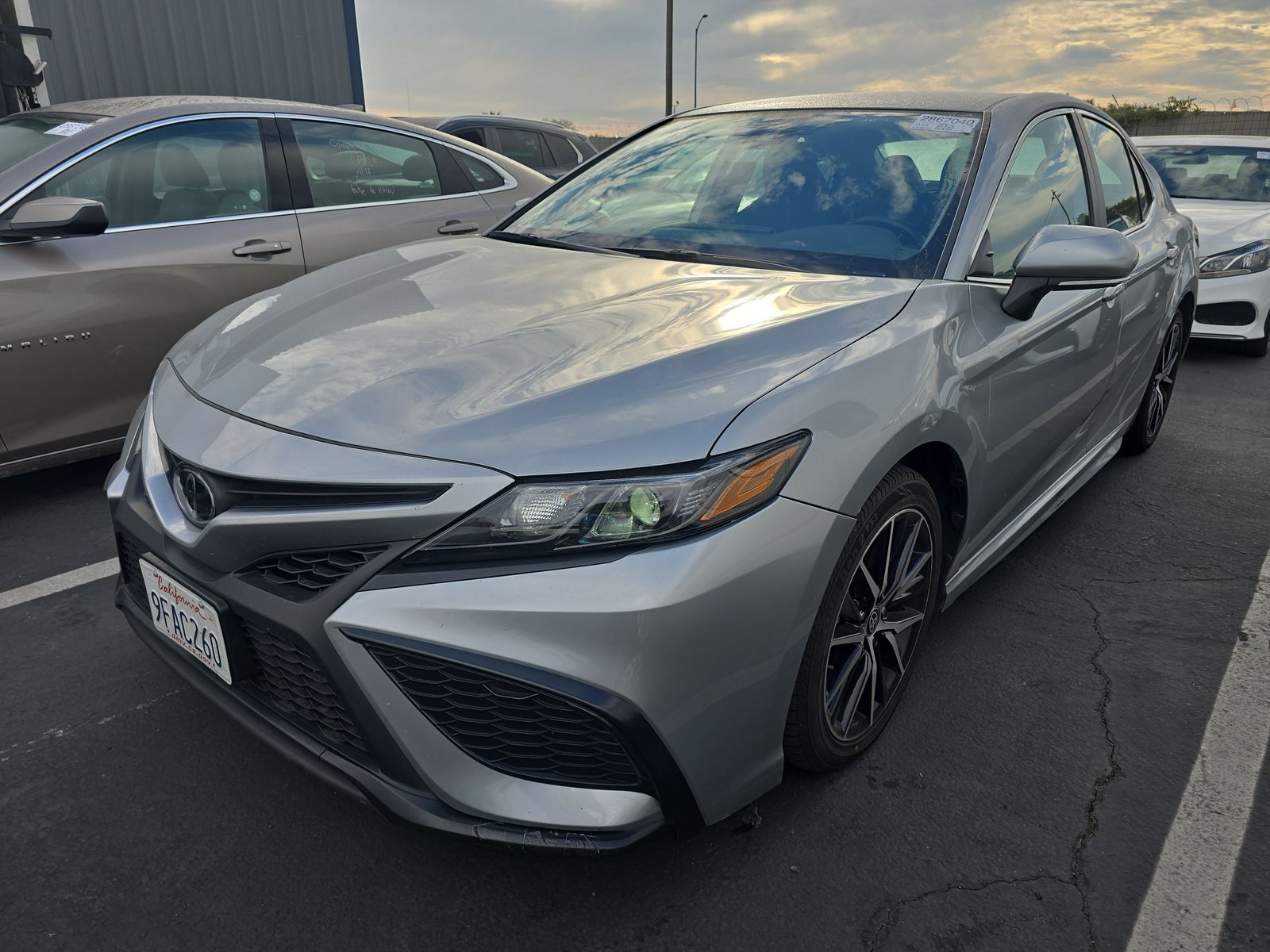 2023 Toyota Camry SE