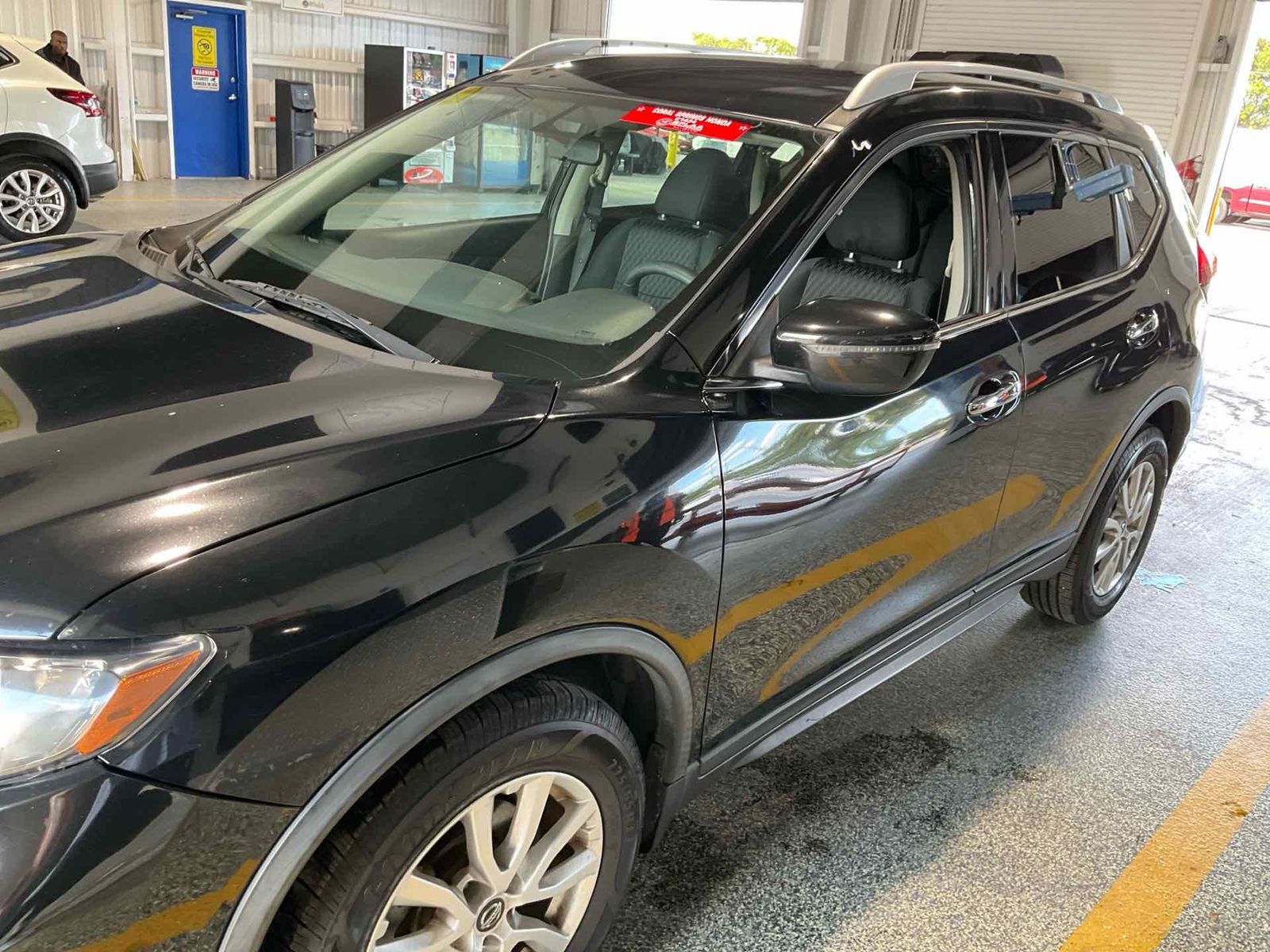 2018 Nissan Rogue SV