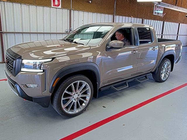 2022 Nissan Frontier PRO-X Crew Cab Short Bed