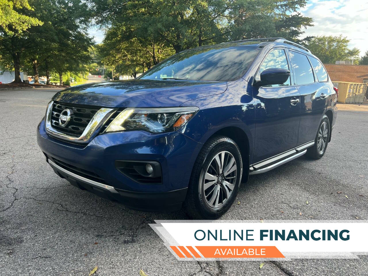 2017 Nissan Pathfinder SL