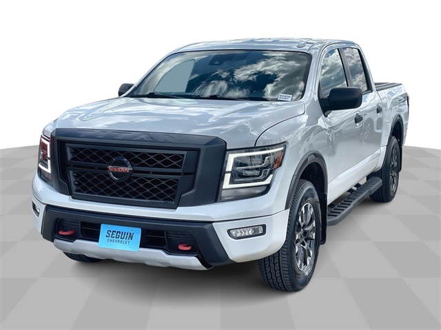 2021 Nissan TITAN PRO-4X Crew Cab Extra Short Bed