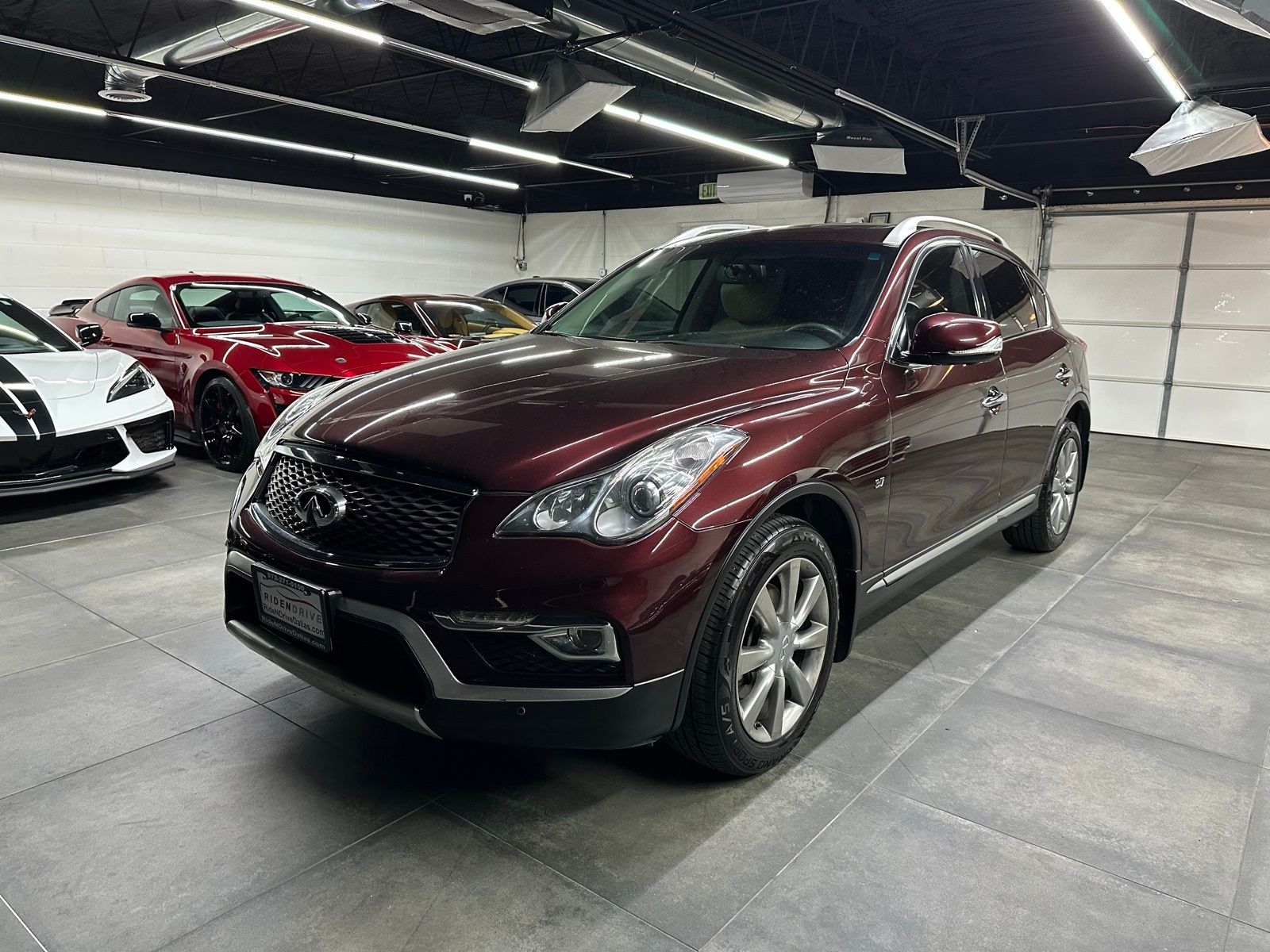 2016 INFINITI QX50