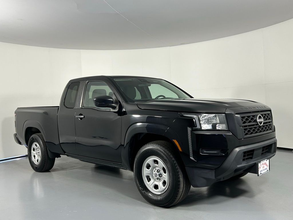 2022 Nissan Frontier S Extended Cab Long Bed