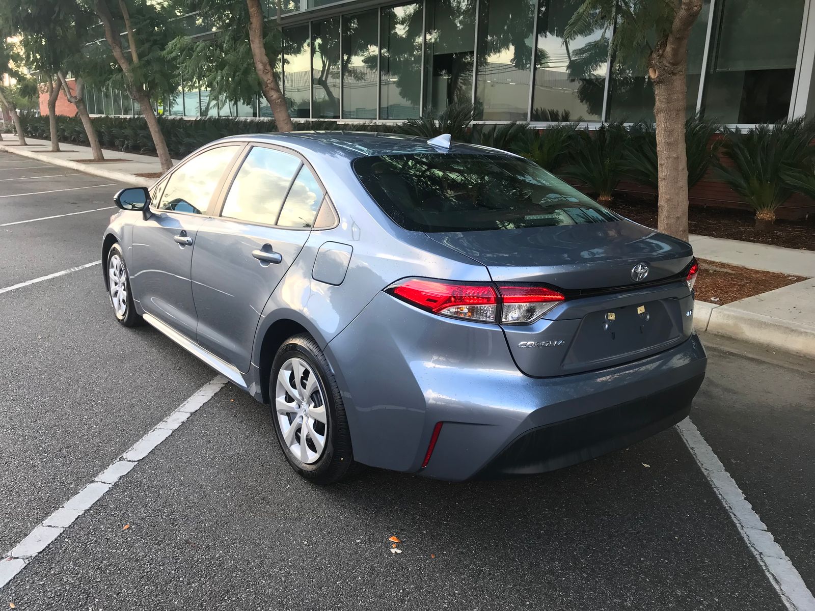 2024 Toyota Corolla LE Sedan