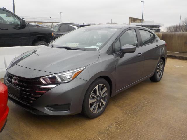 2023 Nissan Versa SV