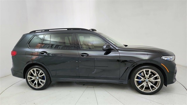 2022 BMW X7 Sports Activity Vehicle M50i