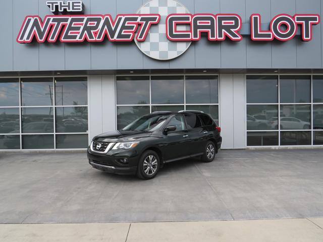 2018 Nissan Pathfinder SV