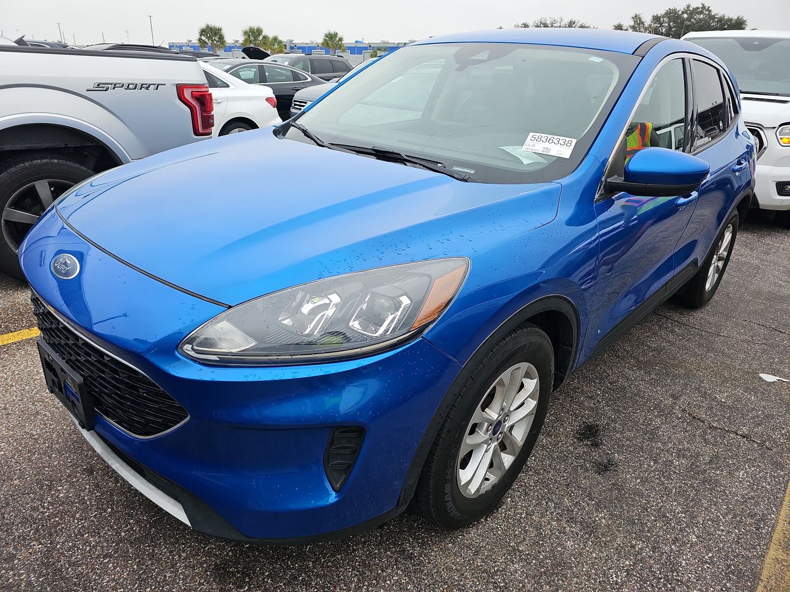 2020 Ford Escape SE