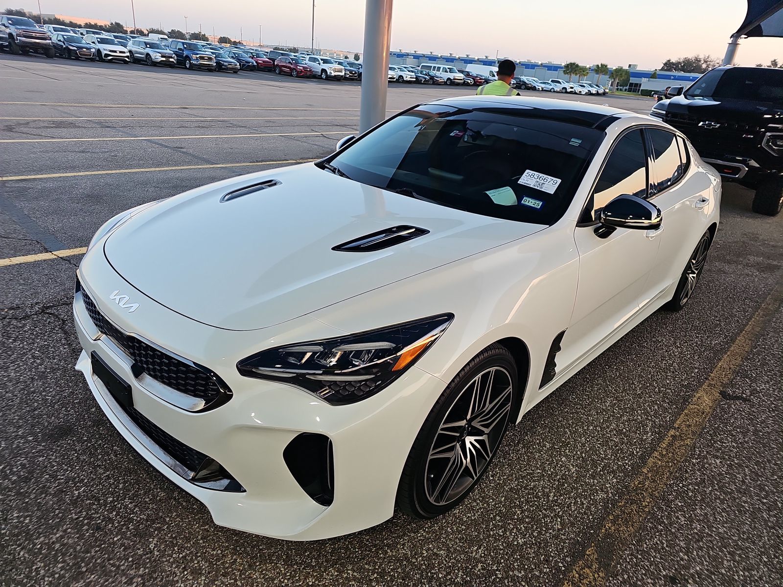 2022 Kia Stinger GT1
